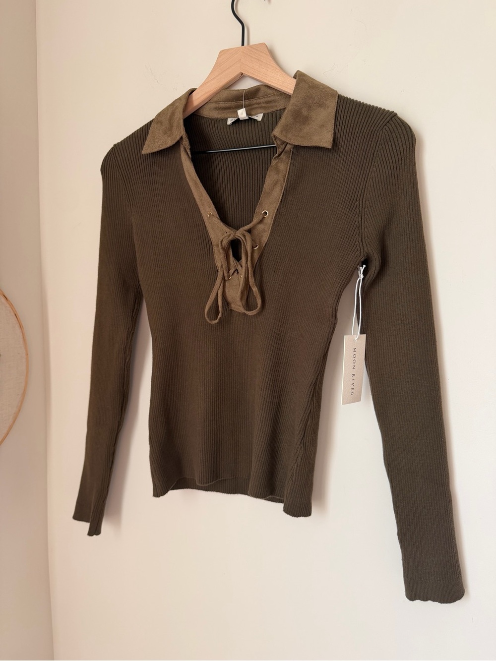 Moon River Olive Ribbed Lace-Up V-Neck long sleeve Top with Suede Collar